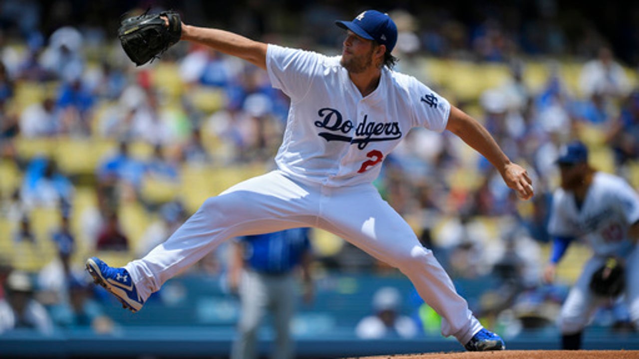 Kershaw tosses 6-hitter, Dodgers beat Royals 5-2 for sweep (Jul 09, 2017)